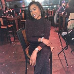 Meet your Posher, Jana